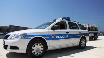 policija policijski automobil