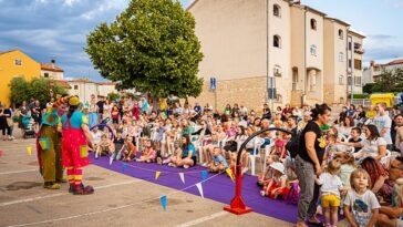 Foto FUČ - Festival uličnih čarobnjaka - TZ Tar Vabriga