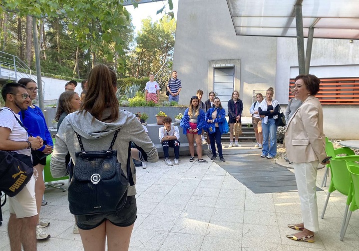 Foto Dom Poreč - mladi volonteri iz Lions kampa