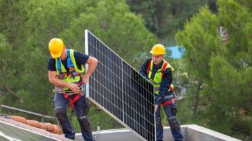 Foto Grad Poreč solarni paneli sunčana solarna elektrana