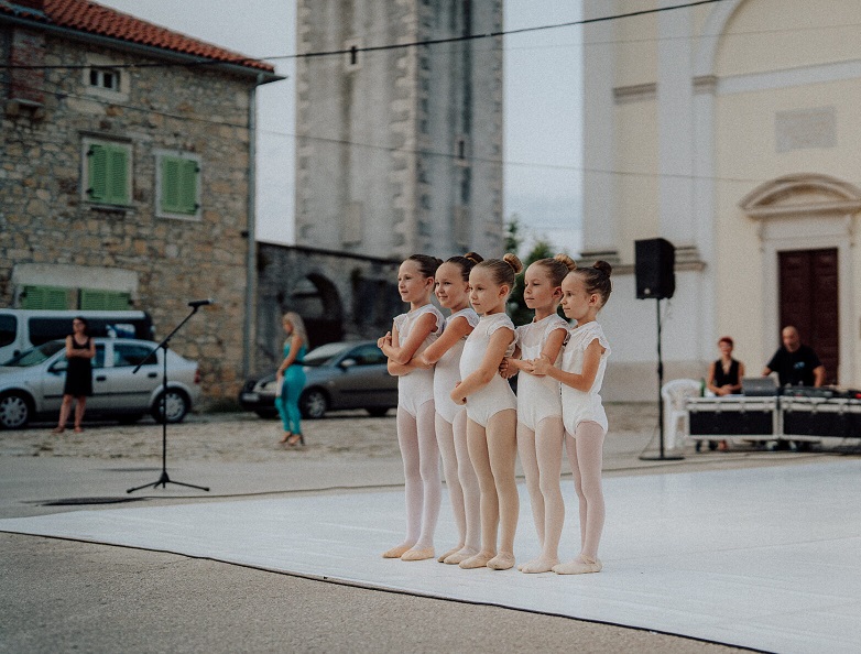 Balet u Vižinadi - Foto Sebastijan Skoko