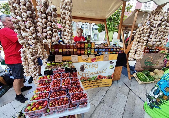 Foto Tanja Kocijančić - Festival češnjaka u Poreču 3-8-2024