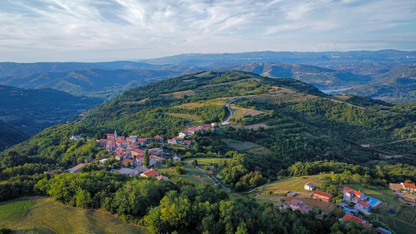 Tim Kašćerga Trail