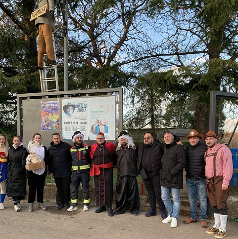 Foto mladi za sve Kaštelir - Maškare